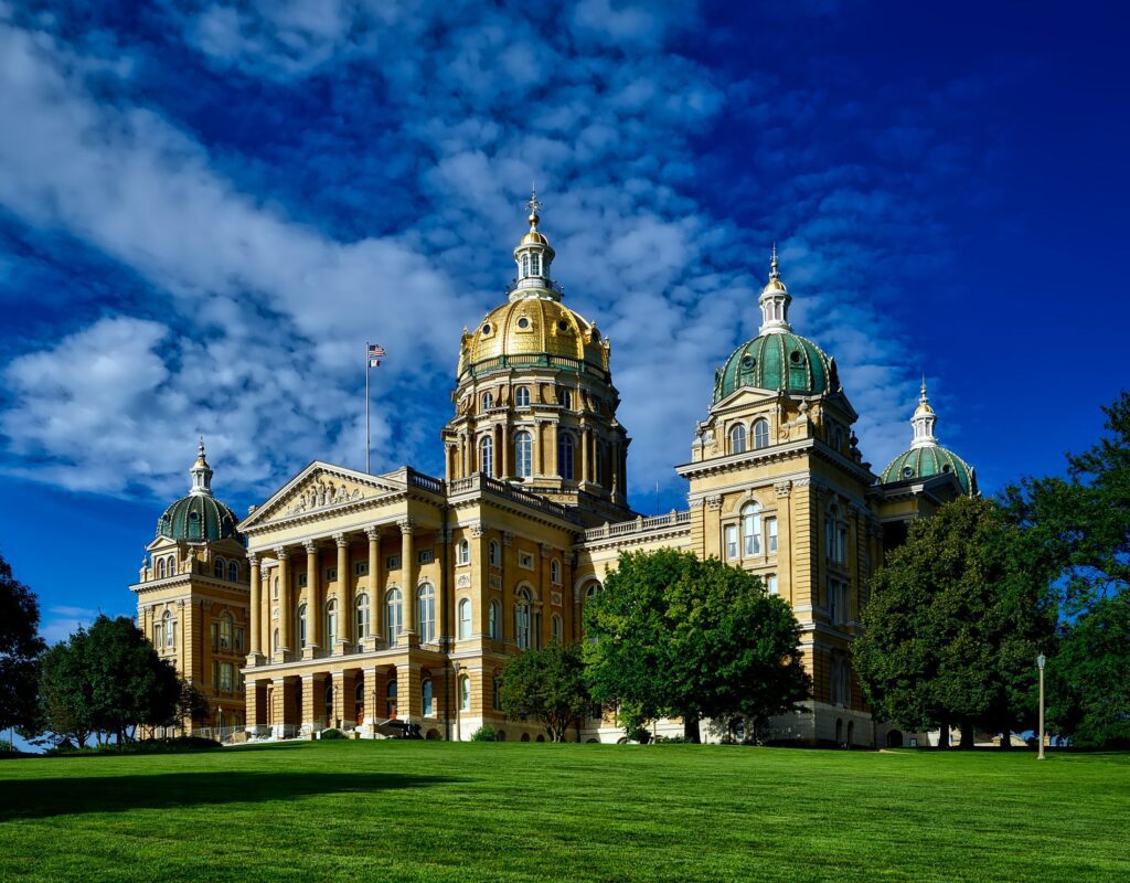 Iowa State Capitol - Travel Guide