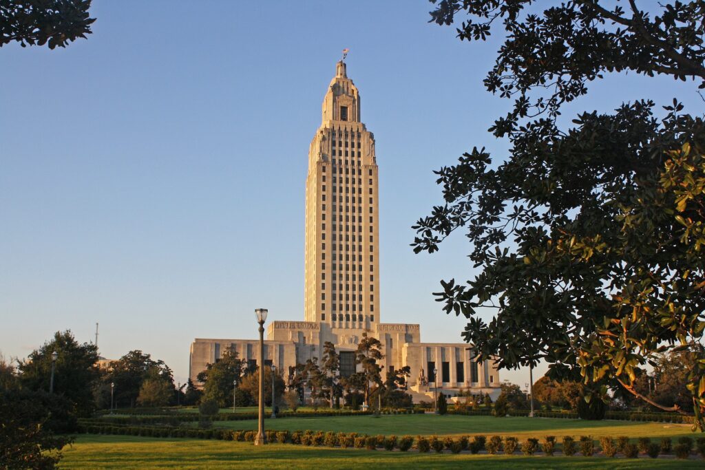Capitol Baton Rouge - Louisiana Travel Guide