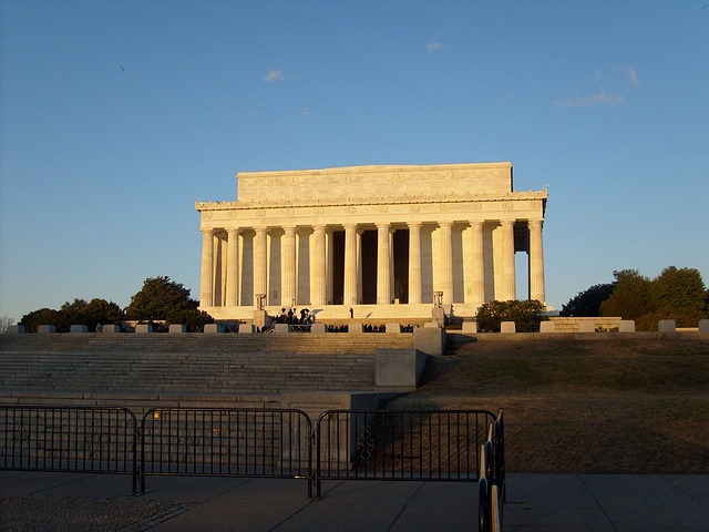 view outside the Lincoln Memorial